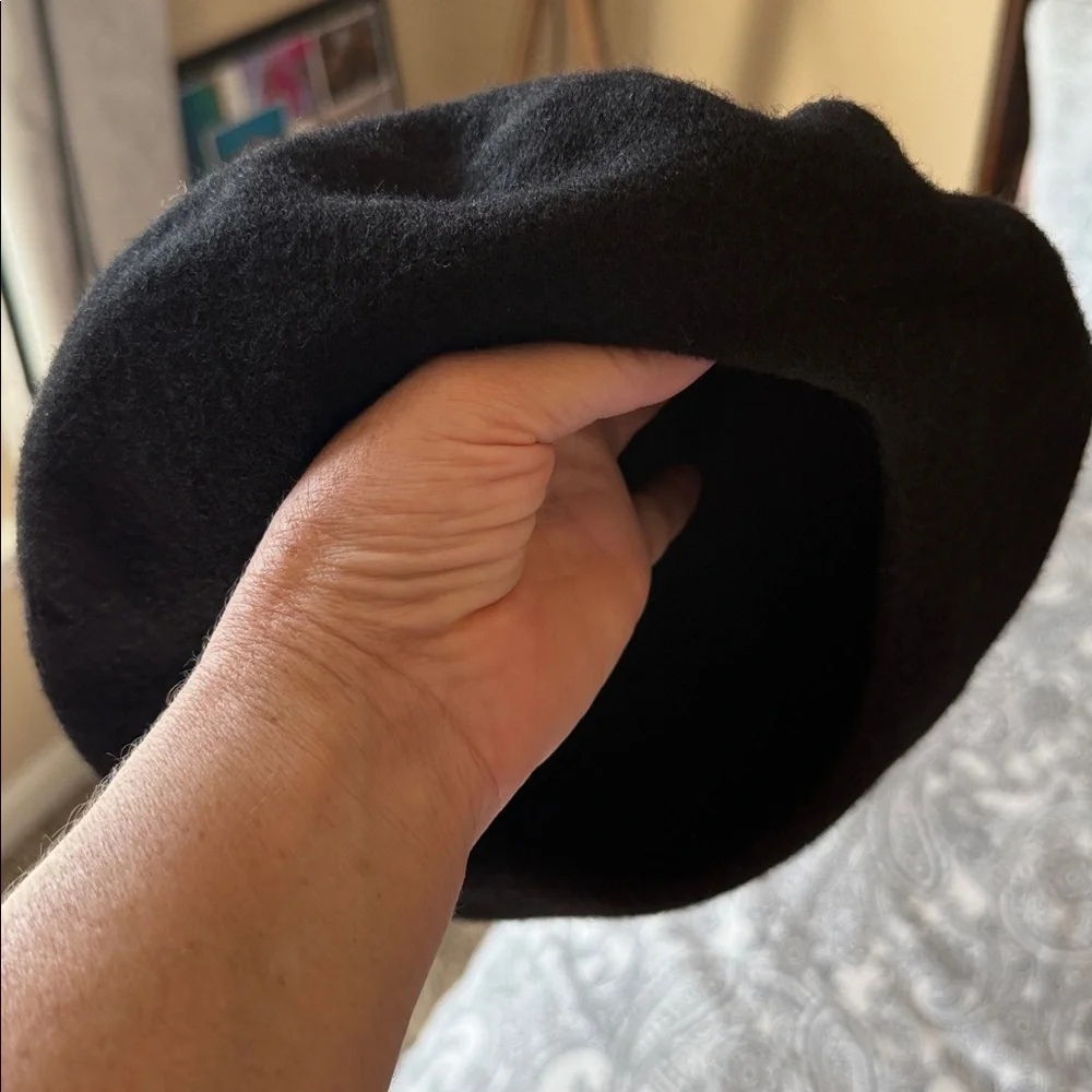 H&M Black Beret Hat 100% Wool - Picture 3 of 3